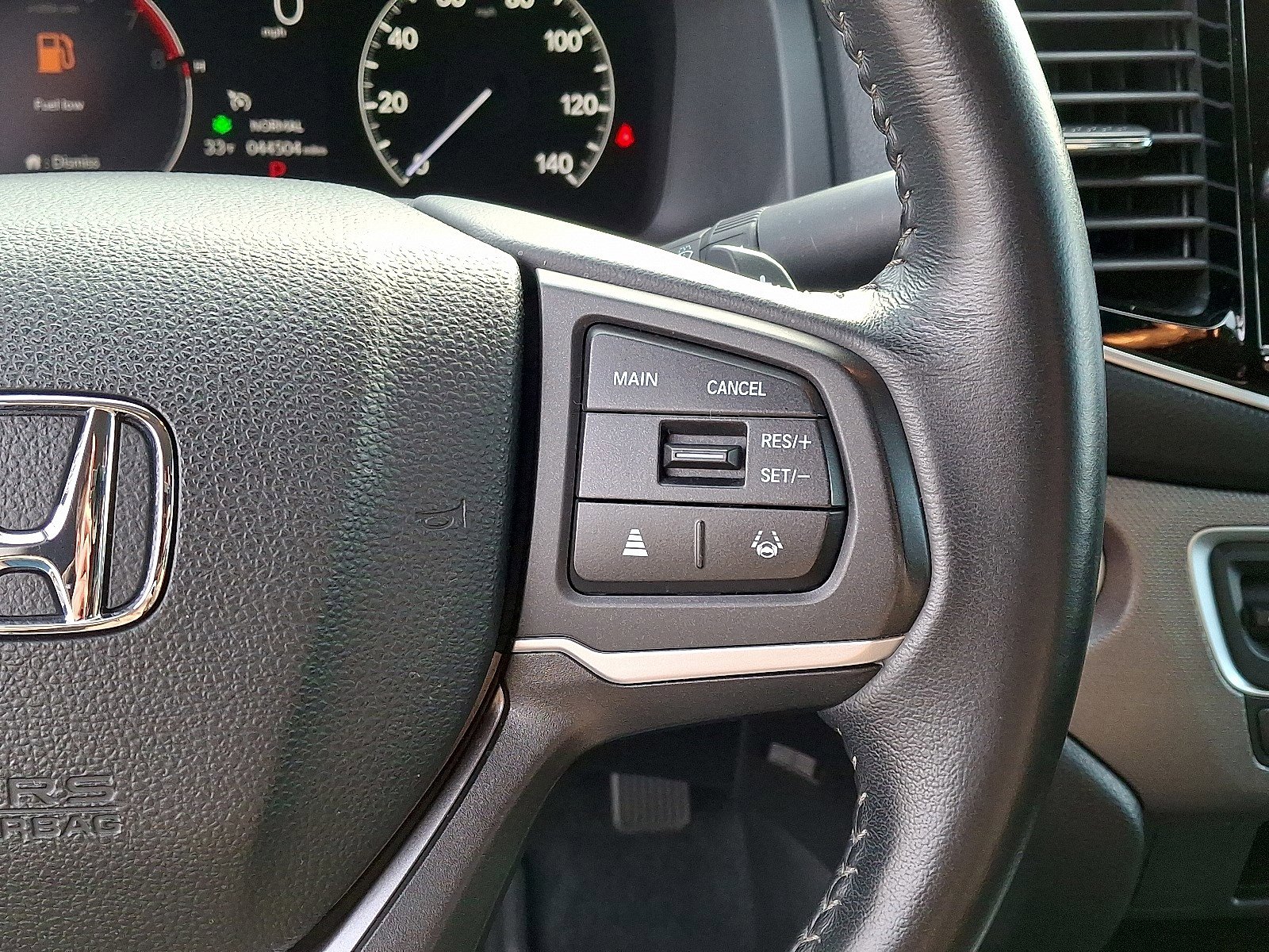 Used 2024 Honda Ridgeline Sport image 21