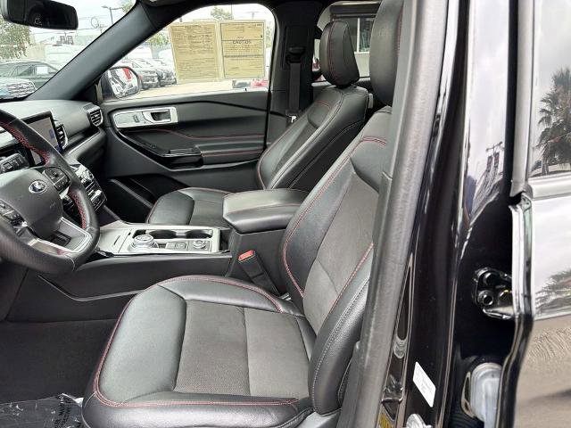 Certified 2023 Ford Explorer ST-Line w/ Class IV Trailer Tow Package AWD/4WD image 18
