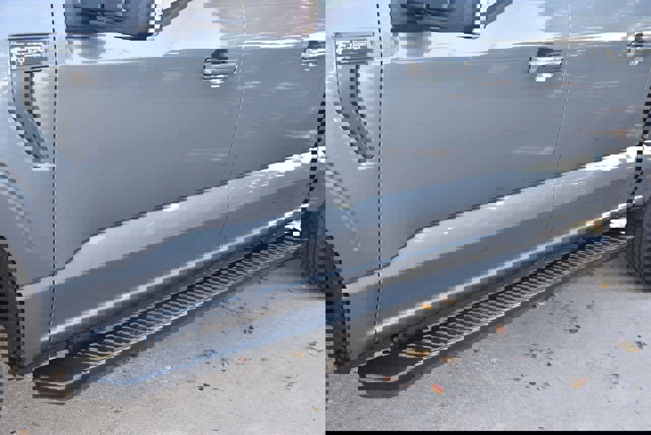 Certified 2022 Ford F150 XLT w/ Equipment Group 302A High image 39