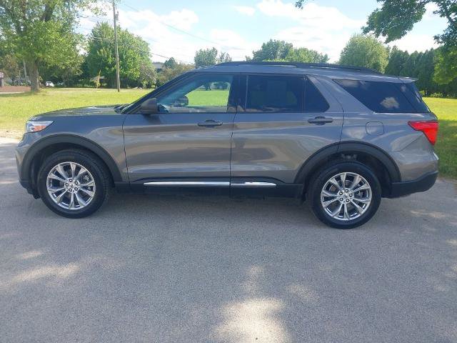 Certified 2023 Ford Explorer XLT w/ Equipment Group 202A AWD/4WD image 5