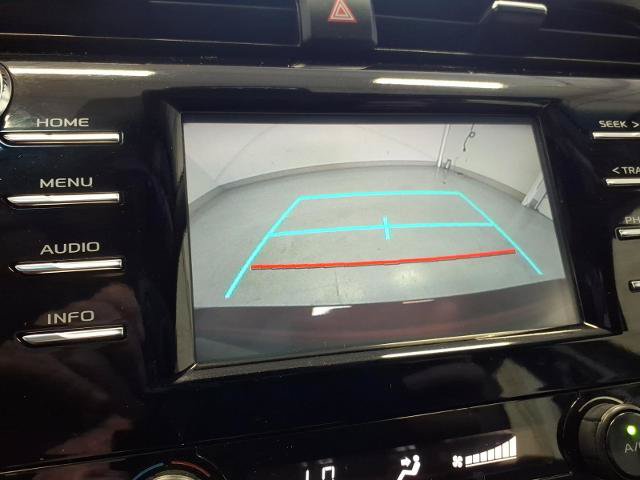 Used 2018 Toyota Camry SE FWD image 19