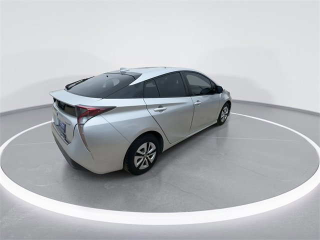 Used 2017 Toyota Prius Four image 5