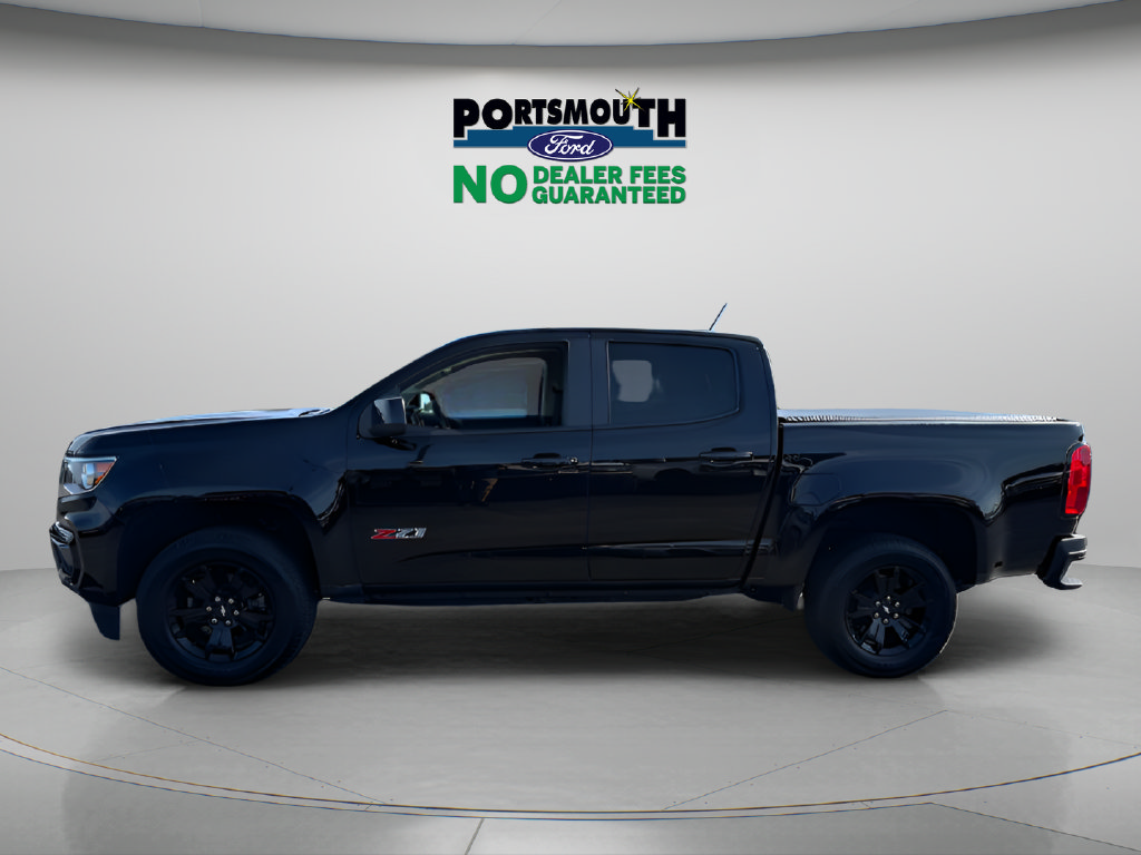 Used 2022 Chevrolet Colorado Z71 w/ Z71 Midnight Edition AWD/4WD image 2