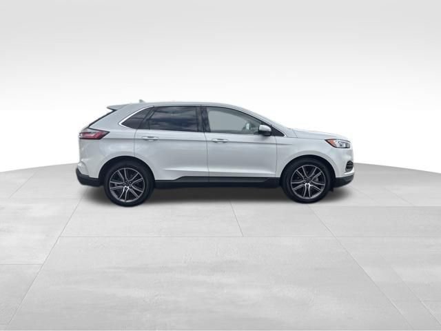 Certified 2020 Ford Edge Titanium image 5