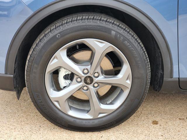 Certified 2025 Ford Escape ST-Line w/ Equipment Group 301A FWD image 9