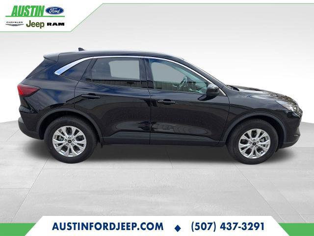 Certified 2023 Ford Escape Active w/ Tech Pack #2 image 2
