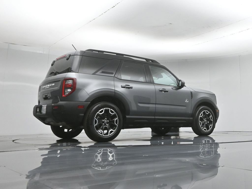 Certified 2025 Ford Bronco Sport Outer Banks w/ Outer Banks Tech Package+ AWD/4WD image 51
