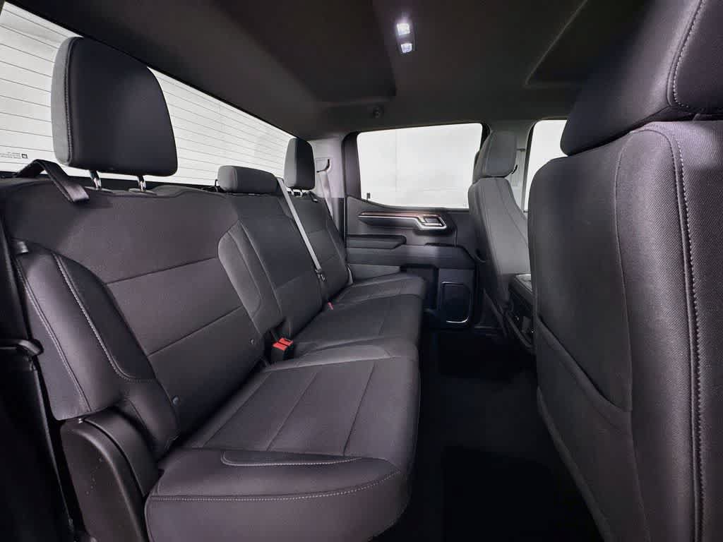 Used 2025 Chevrolet Silverado 1500 LT RWD image 31