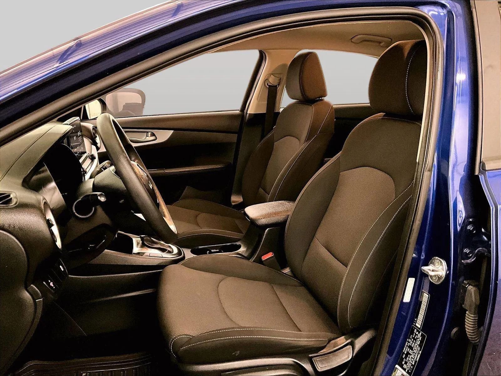 Used 2023 Kia Forte LXS FWD image 24