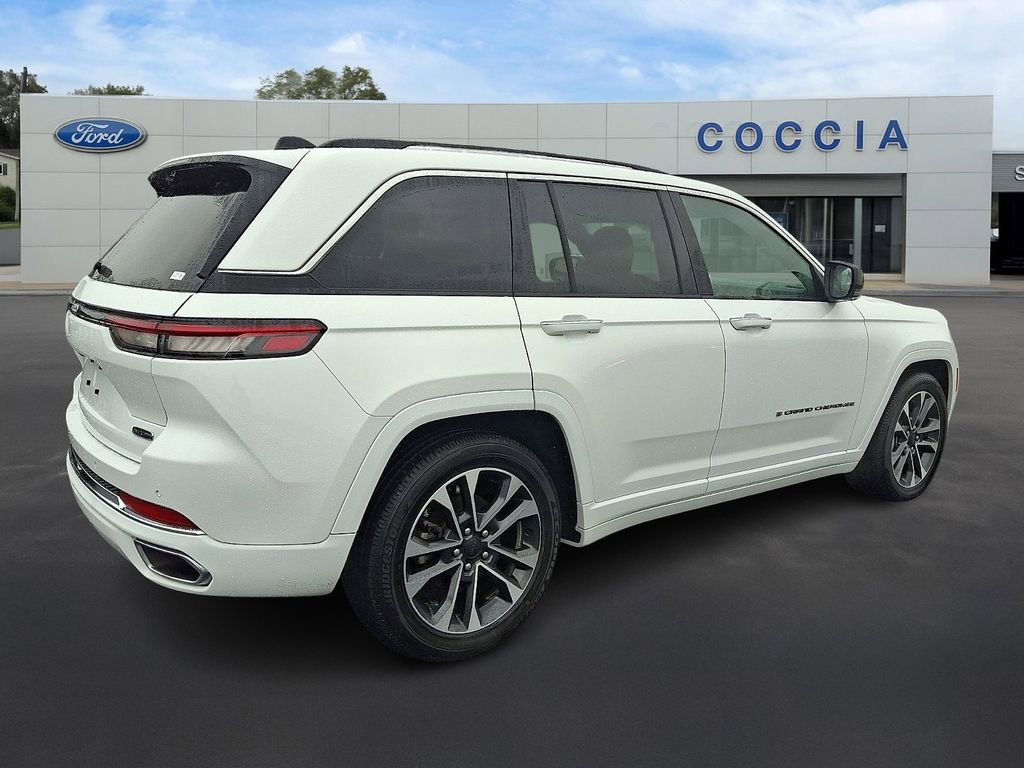 Used 2024 Jeep Grand Cherokee Overland w/ Trailer Tow Package image 4