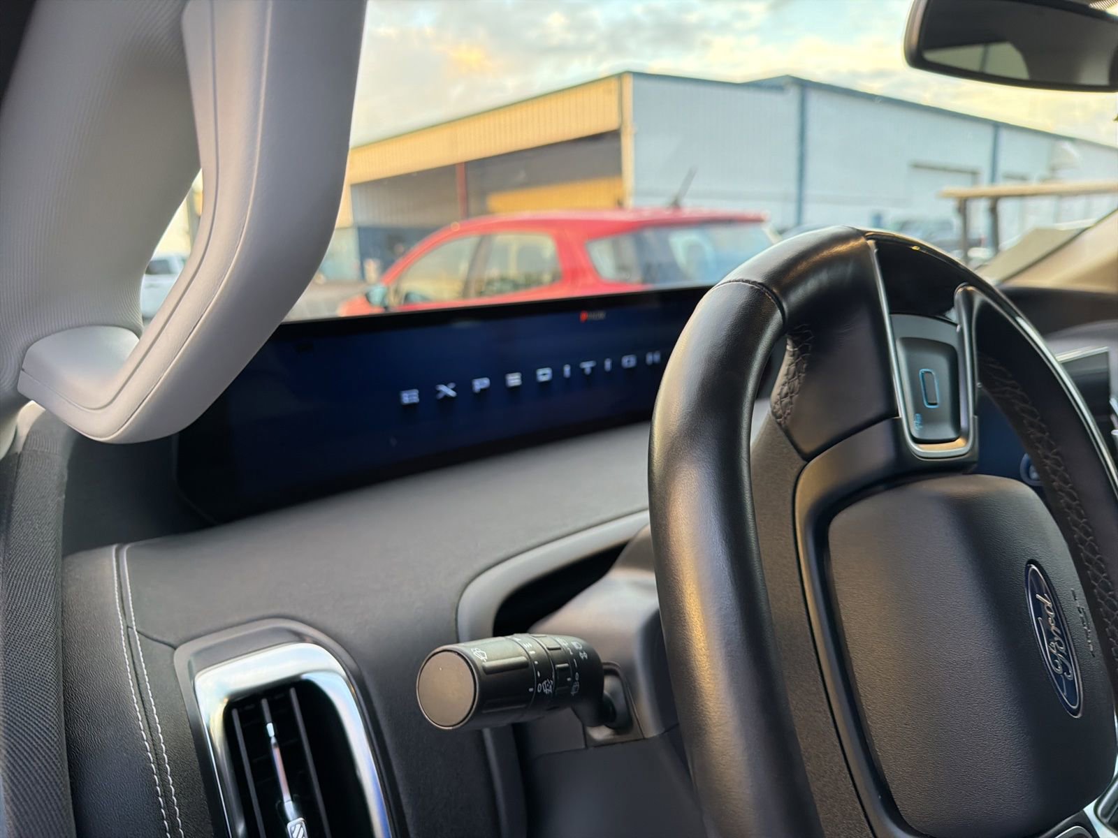 Certified 2025 Ford Expedition Max Platinum image 13