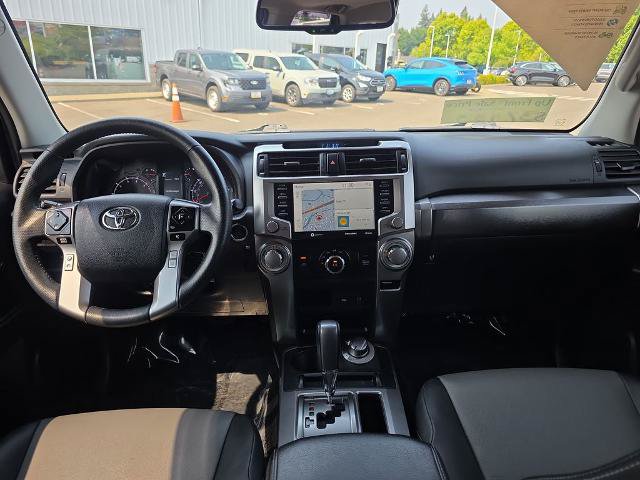 Used 2022 Toyota 4Runner SR5 Premium w/ Moonroof Package AWD/4WD image 6