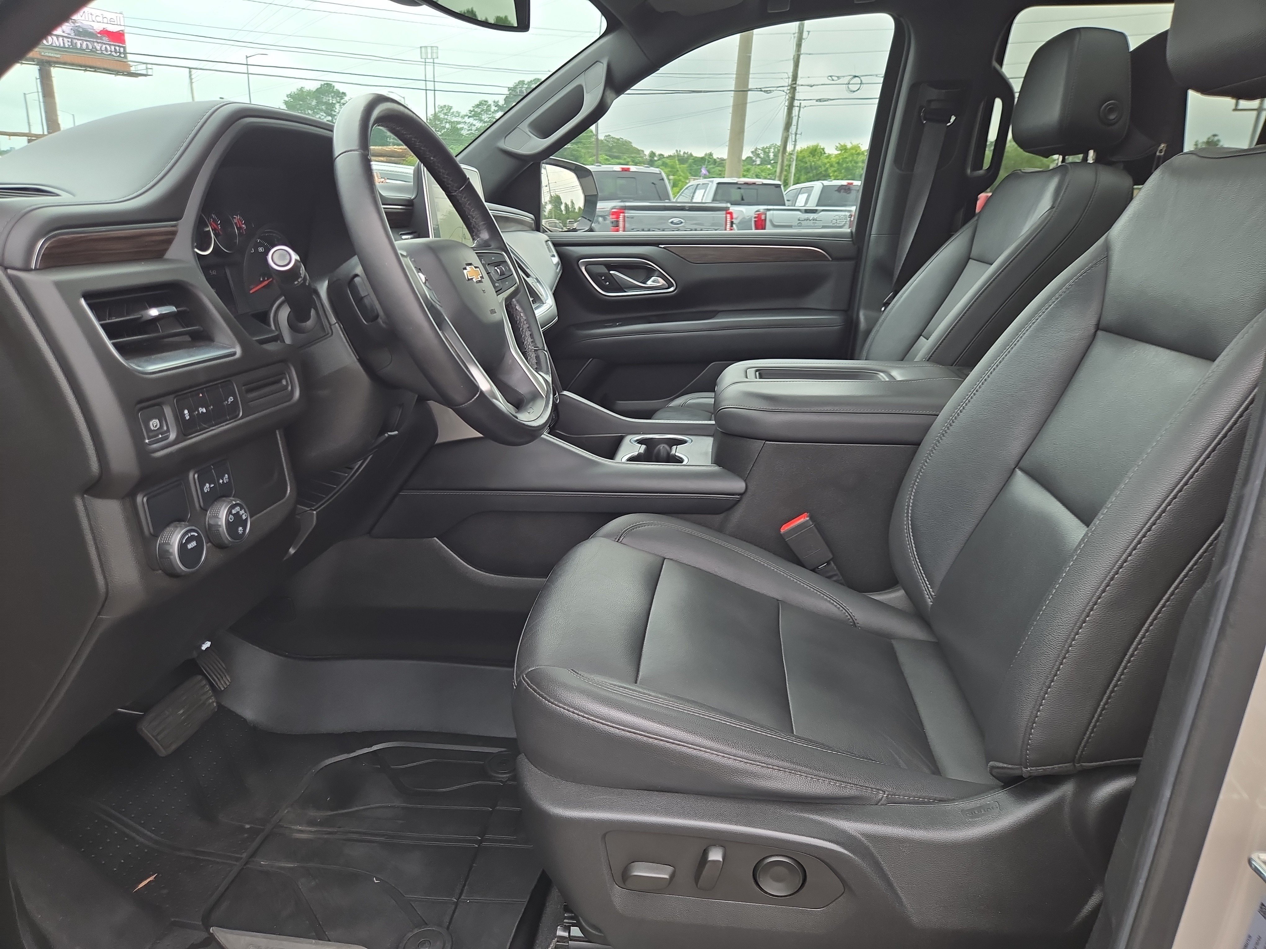 Used 2021 Chevrolet Tahoe LT w/ Rear Media and Nav Package RWD image 24