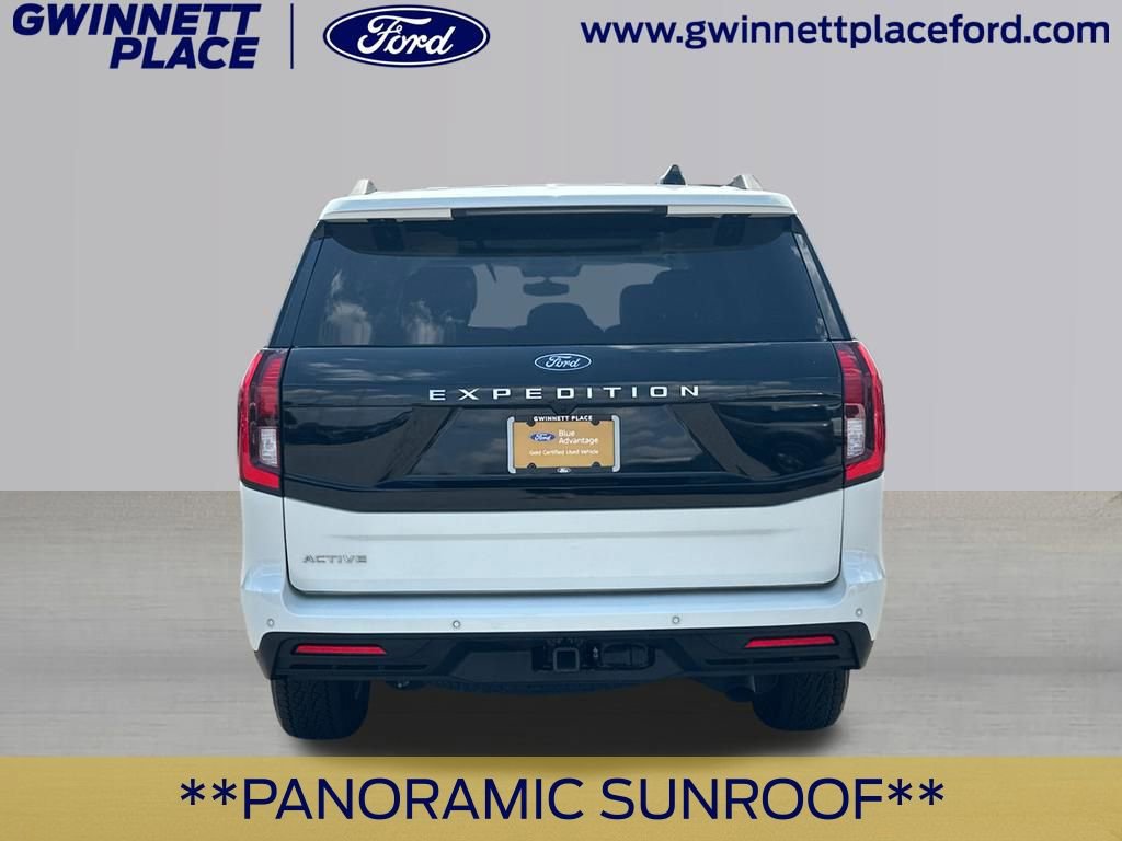 Certified 2025 Ford Expedition Active AWD/4WD image 4