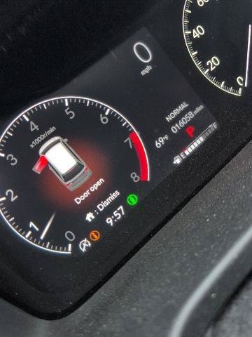 Used 2025 Honda Odyssey Elite image 13