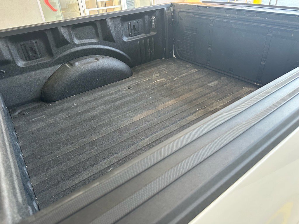 Certified 2023 Ford F150 Lariat w/ Equipment Group 502A High image 16