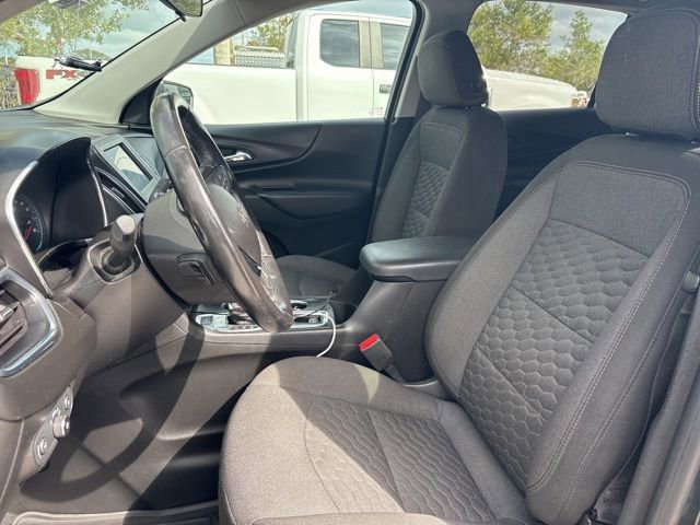 Used 2021 Chevrolet Equinox LT image 3
