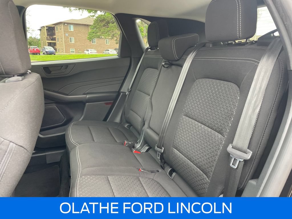 Certified 2024 Ford Escape Active AWD/4WD image 25