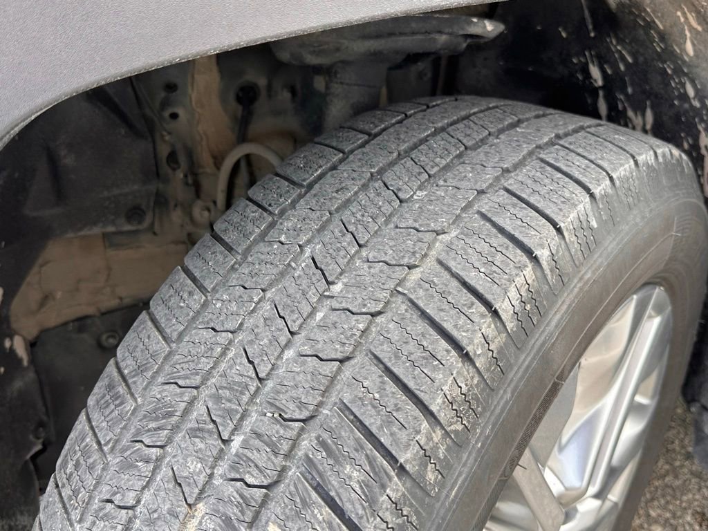 Used 2021 Toyota RAV4 Limited AWD/4WD image 9