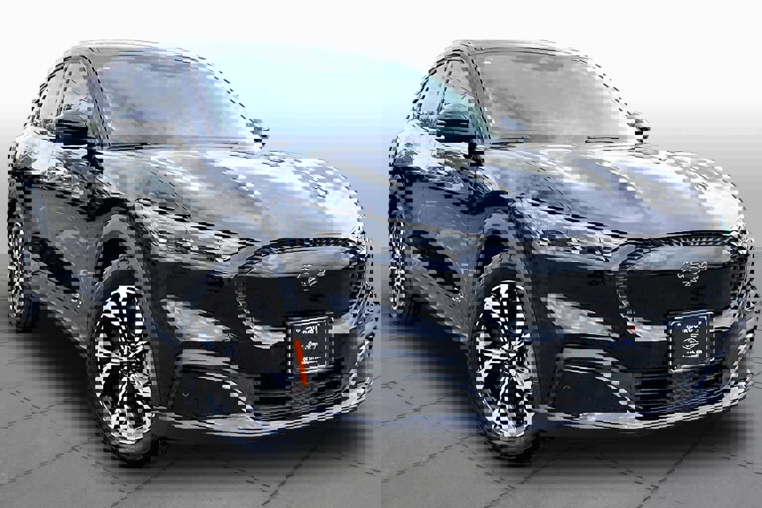 Certified 2025 Ford Mustang Mach-E Select image 2