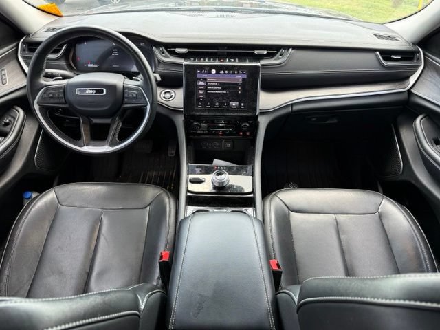 Used 2021 Jeep Grand Cherokee L Limited AWD/4WD image 18