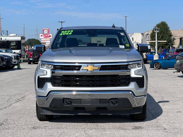 Used 2022 Chevrolet Silverado 1500 LT AWD/4WD image 2