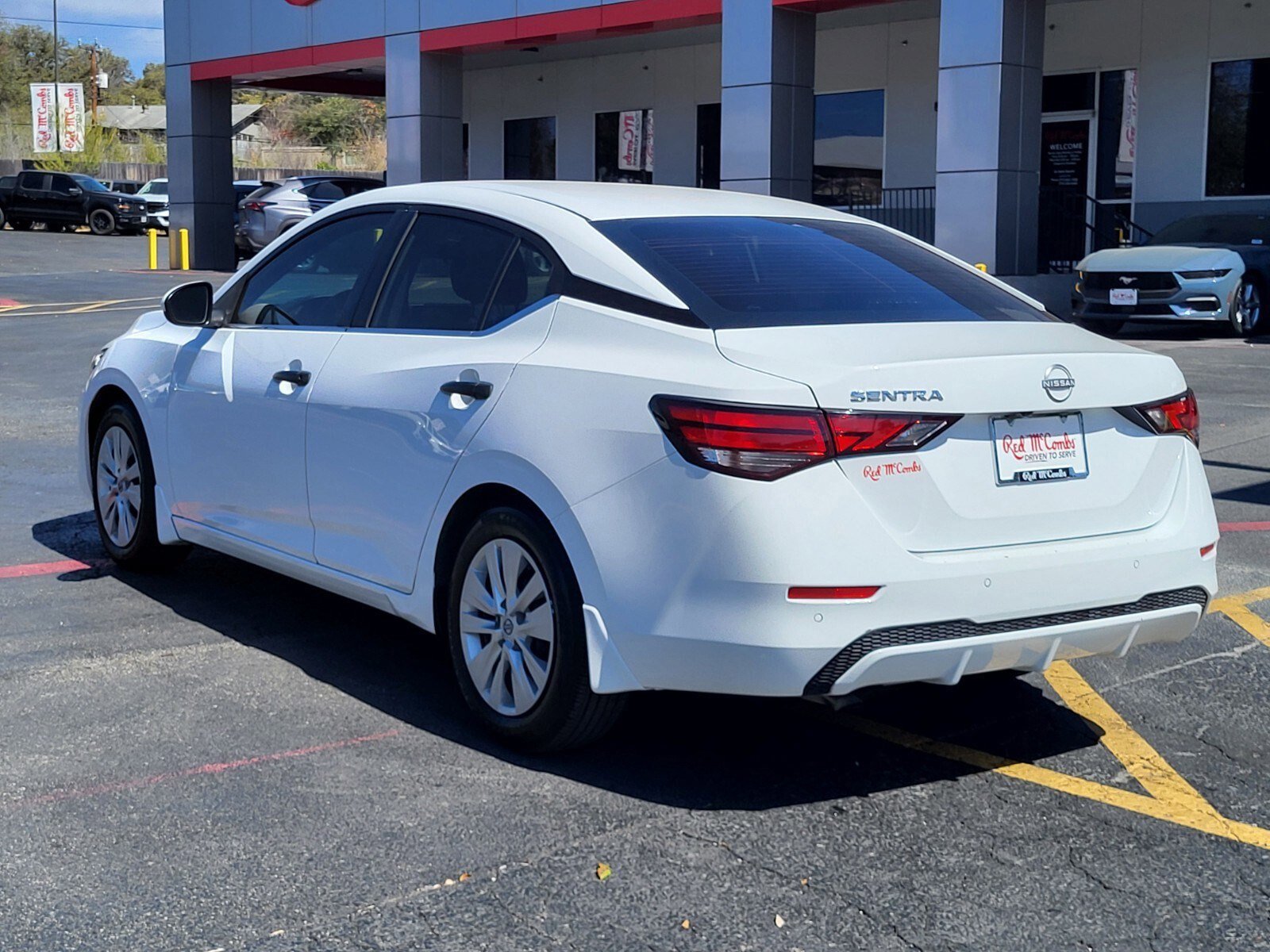 Used 2025 Nissan Sentra S image 5
