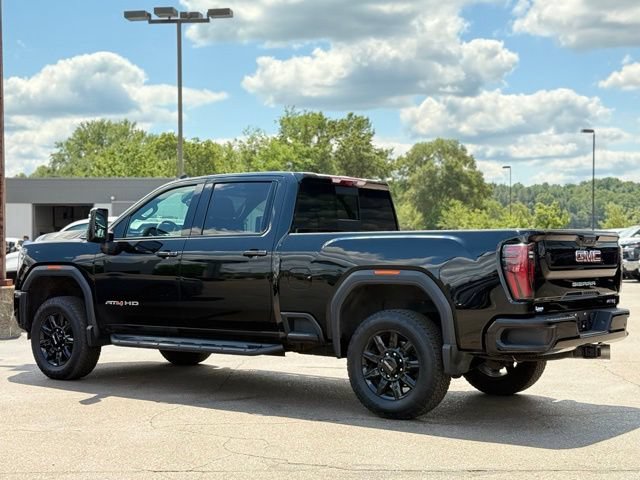 Used 2024 GMC Sierra 2500 AT4 w/ Technology Package AWD/4WD image 39