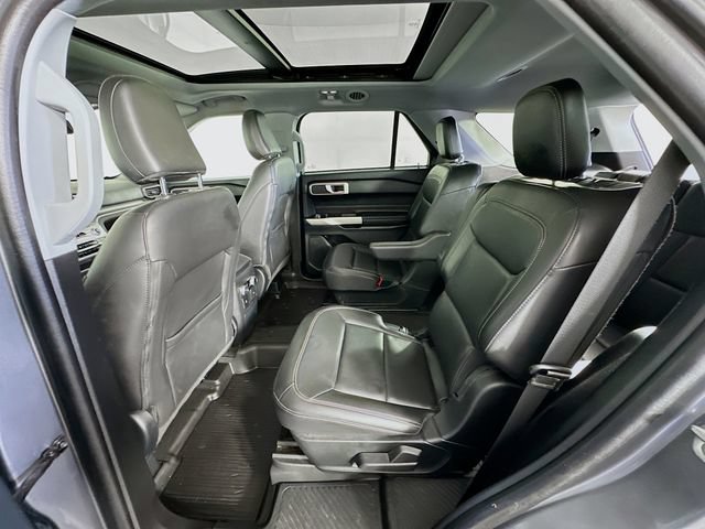 Certified 2023 Ford Explorer XLT w/ Equipment Group 202A AWD/4WD image 31
