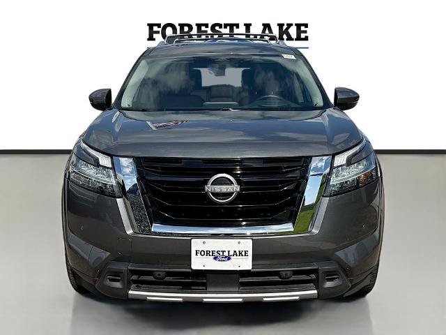 Used 2023 Nissan Pathfinder Platinum w/ Cargo Package AWD/4WD image 2