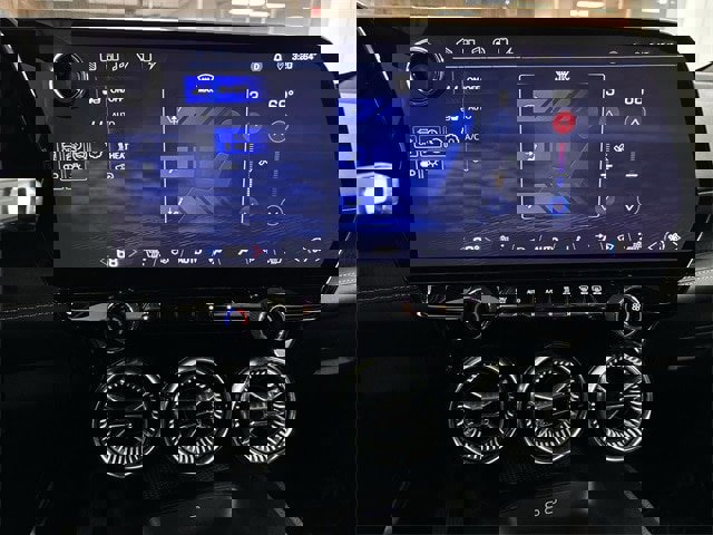 Used 2024 Chevrolet Blazer EV LT image 10