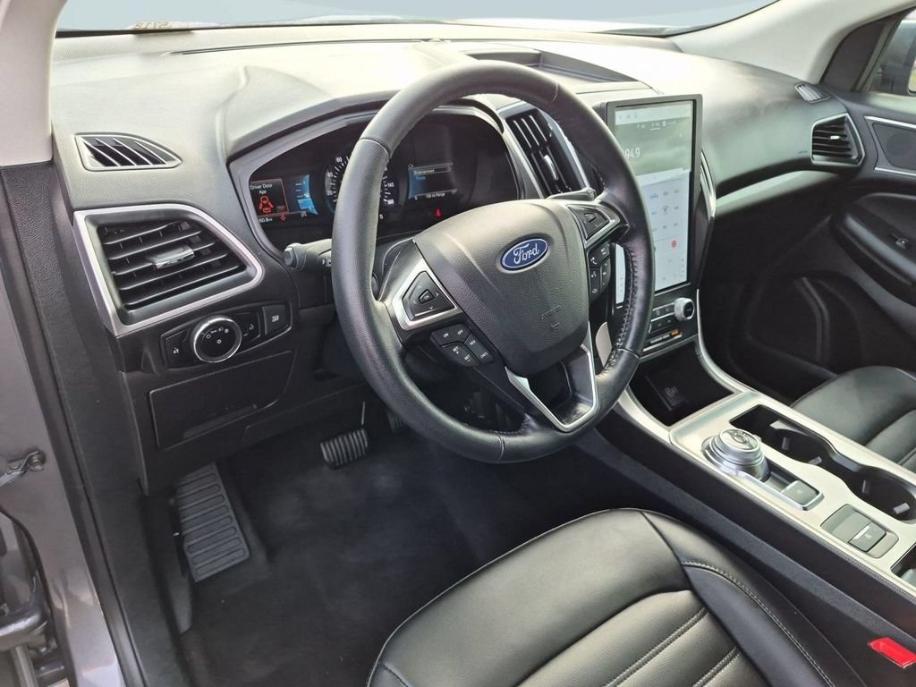 Certified 2024 Ford Edge SEL AWD/4WD image 12