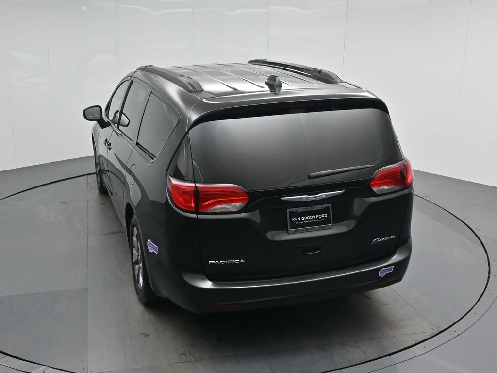 Used 2018 Chrysler Pacifica Limited w/ Advanced Safetytec Group image 18