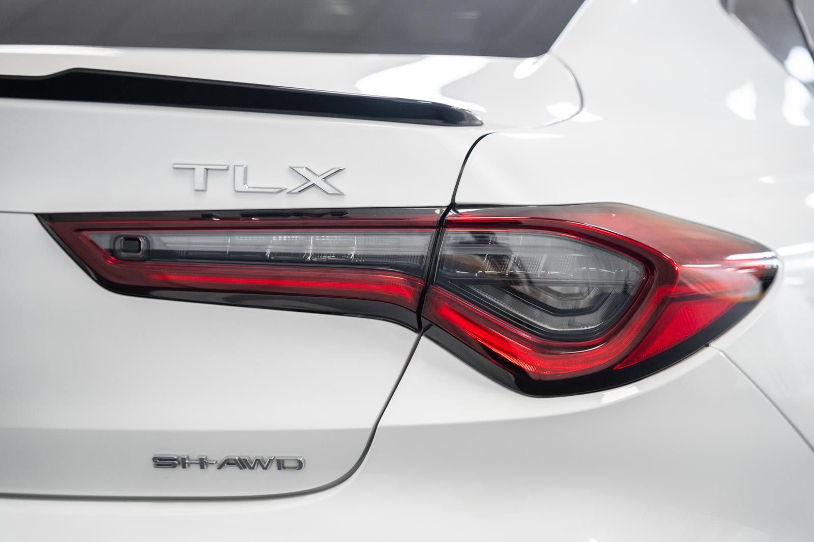 Used 2024 Acura TLX SH-AWD w/ A-SPEC Pkg image 9