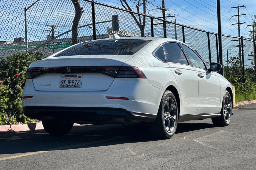 Used 2023 Honda Accord EX image 4