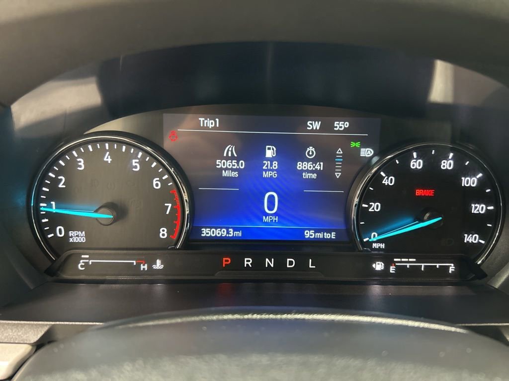 Certified 2022 Ford Explorer XLT w/ Equipment Group 202A image 16