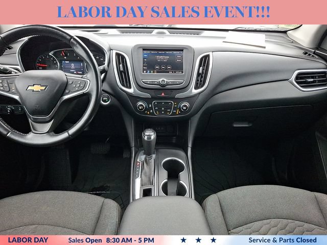 Used 2020 Chevrolet Equinox LT w/ Driver Convenience Package AWD/4WD image 15