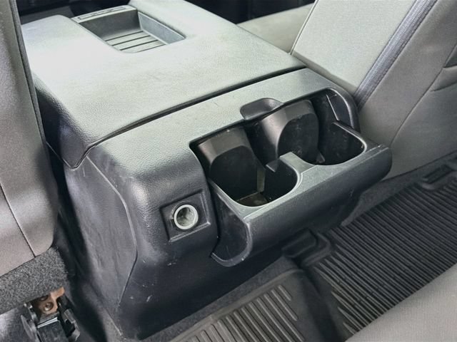 Used 2018 Toyota Tundra SR5 w/ SR5 Upgrade Package AWD/4WD image 28