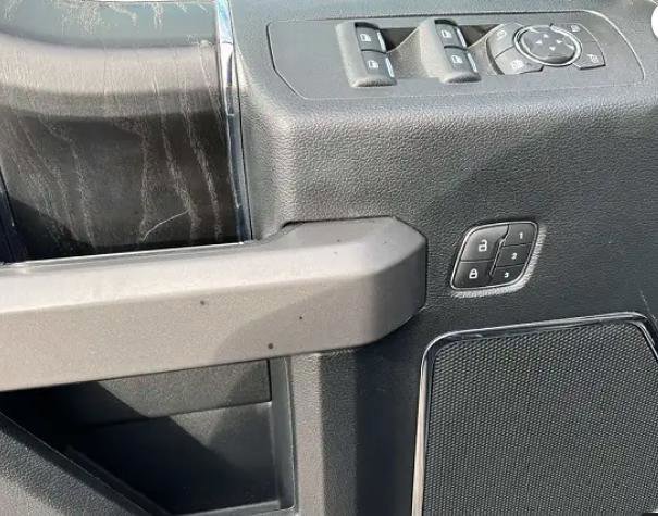 Certified 2019 Ford F150 Platinum w/ Max Trailer Tow Package image 12