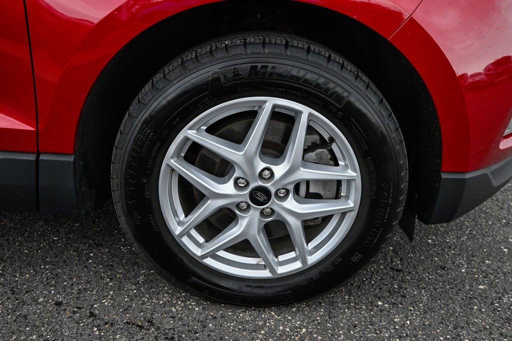 Certified 2024 Ford Edge SEL w/ Convenience Package image 18
