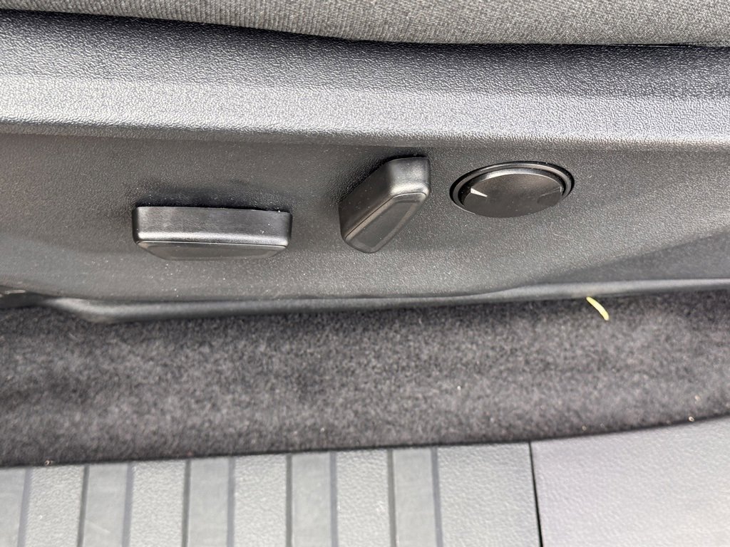 Certified 2024 Ford F150 XLT w/ Equipment Group 302A MID image 18