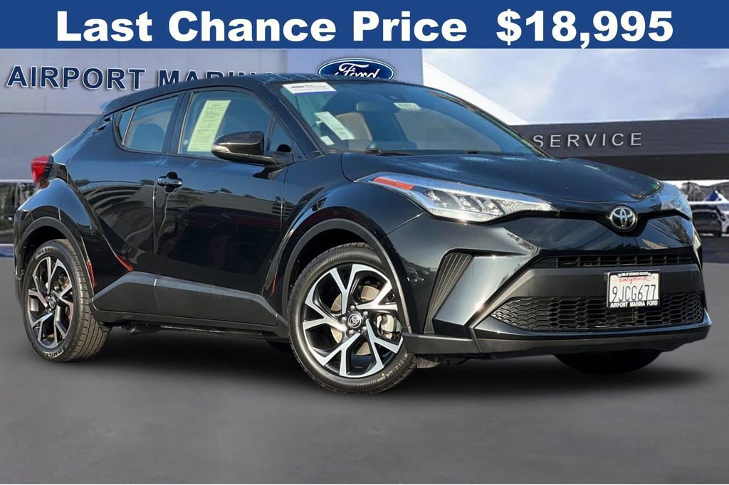 Used 2020 Toyota C-HR XLE image 2
