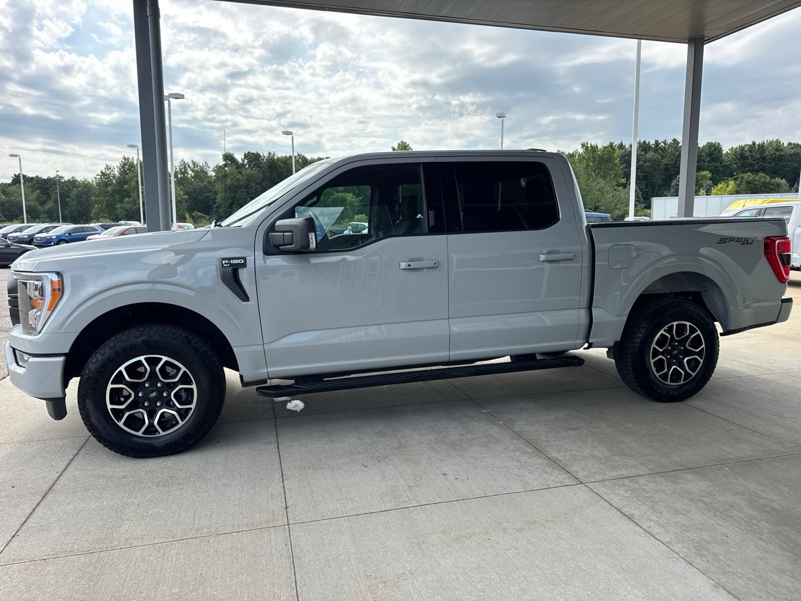 Certified 2023 Ford F150 XLT w/ Equipment Group 302A High AWD/4WD image 4
