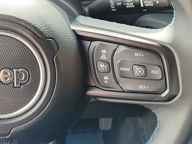 Used 2024 Jeep Wrangler Unlimited Rubicon 4xe AWD/4WD image 27
