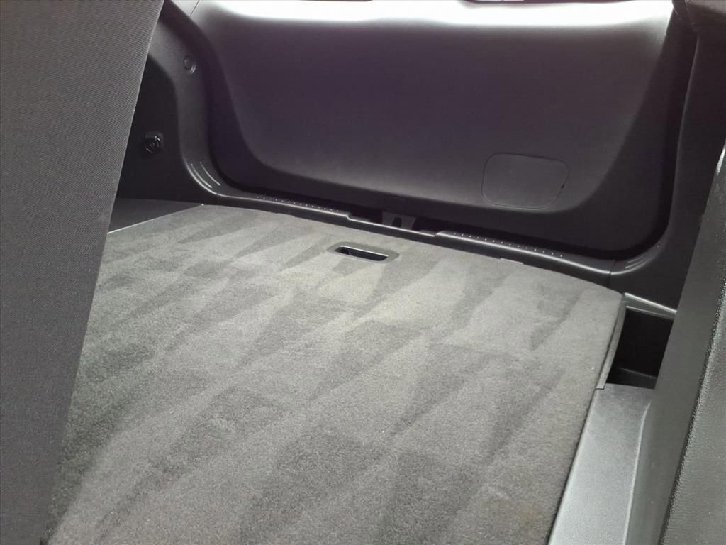 Used 2024 Chevrolet Trax LS w/ LS Convenience Package image 12