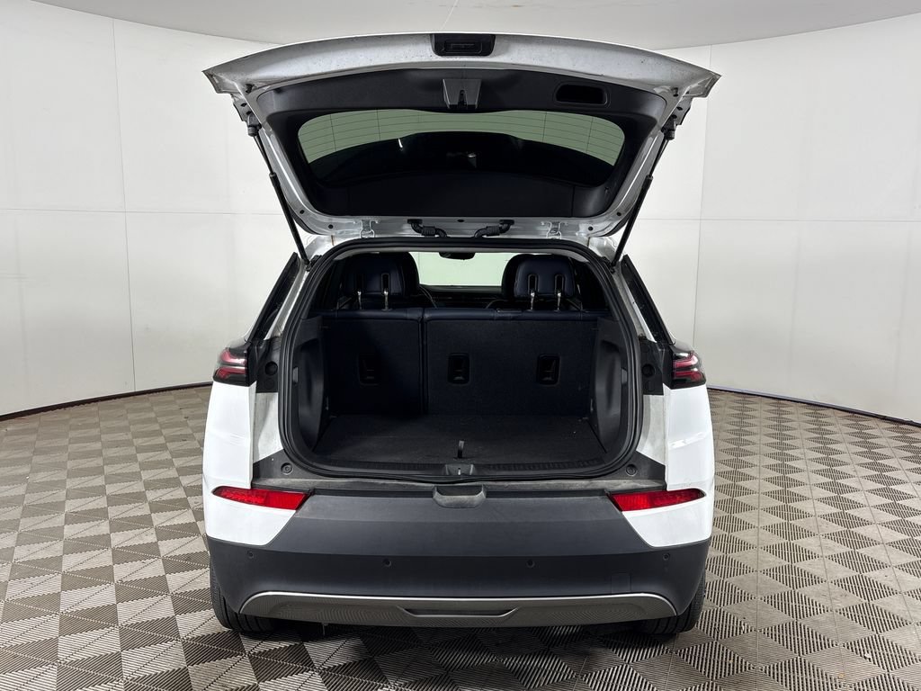 Used 2023 Chevrolet Bolt EUV Premier w/ Sun & Sound Package FWD image 10