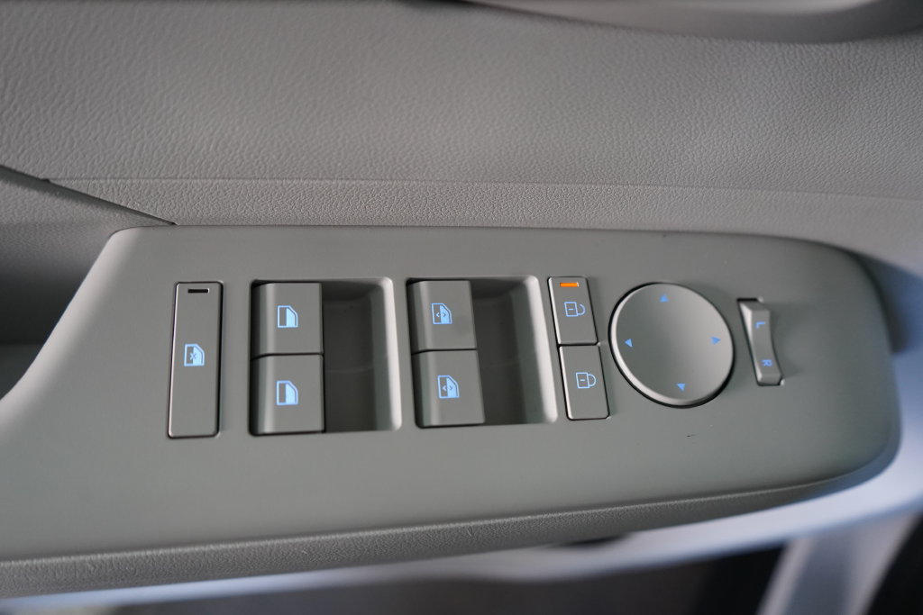 Used 2026 Hyundai Kona SEL Sport FWD image 30