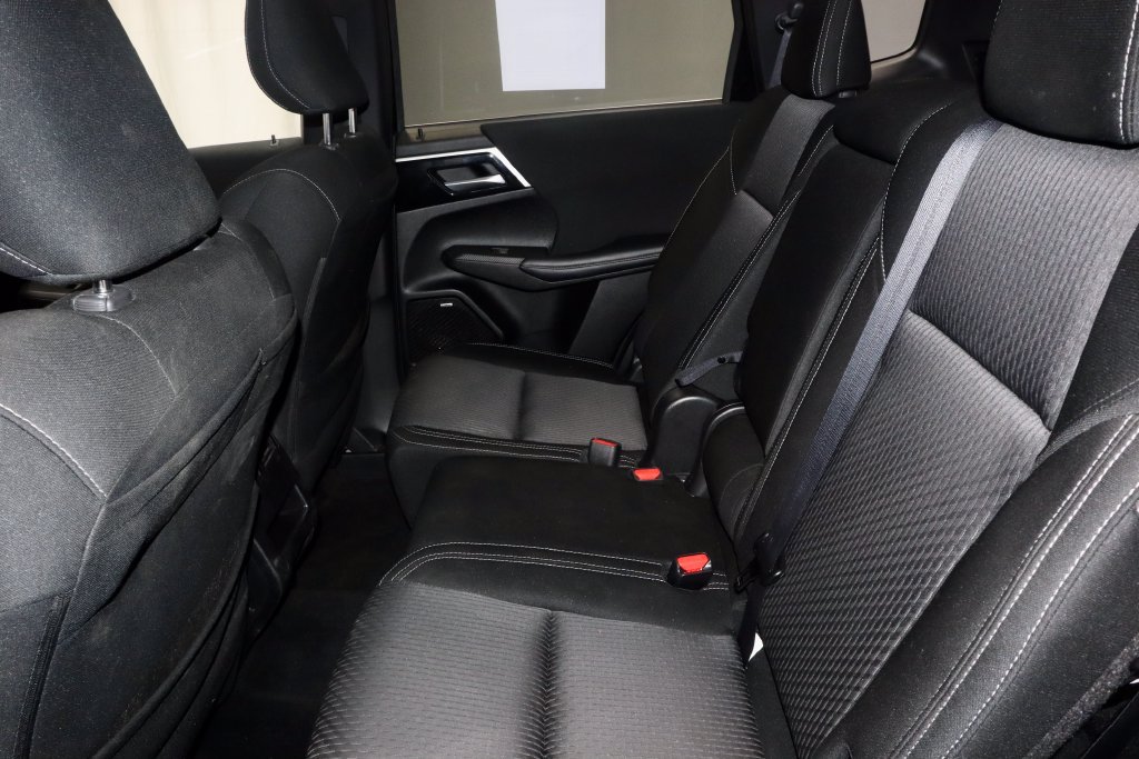 Used 2025 Mitsubishi Outlander ES AWD/4WD image 20
