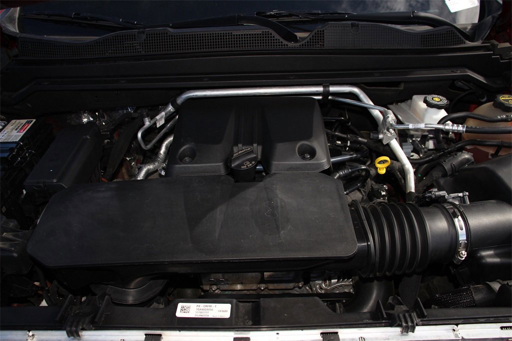 Used 2024 GMC Canyon AT4 w/ AT4 Premium Package image 29