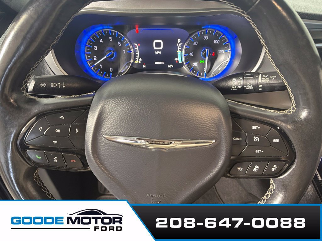Used 2020 Chrysler Pacifica Touring-L Plus FWD image 15